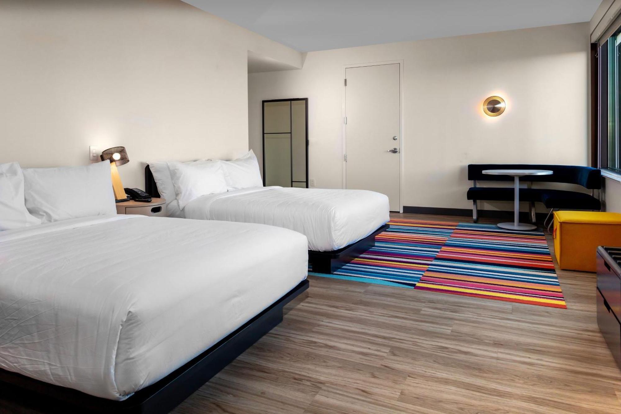 Aloft, Guest room, 2 Queen,1631609105:JPEG