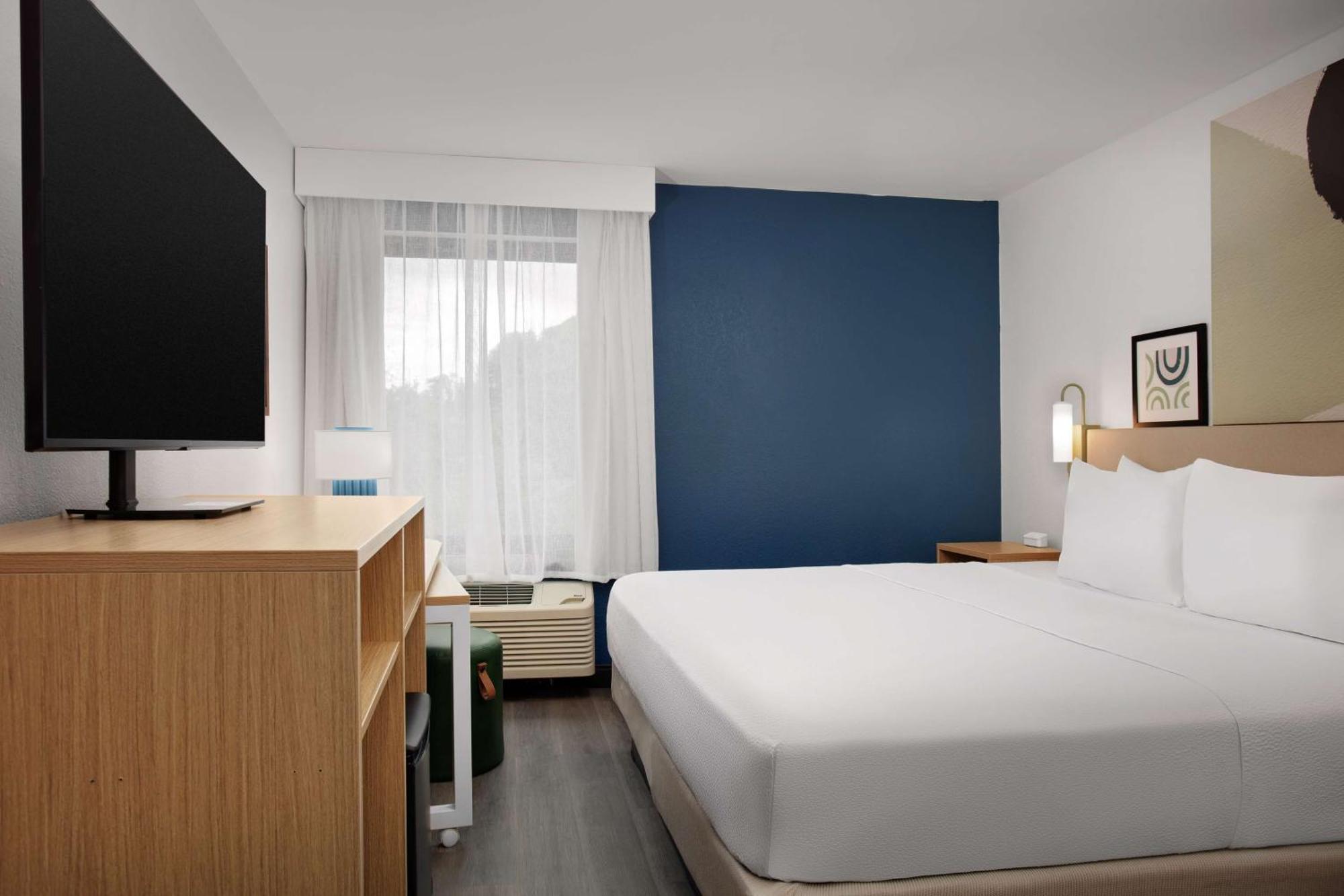 Kamer met Kingsize Bed