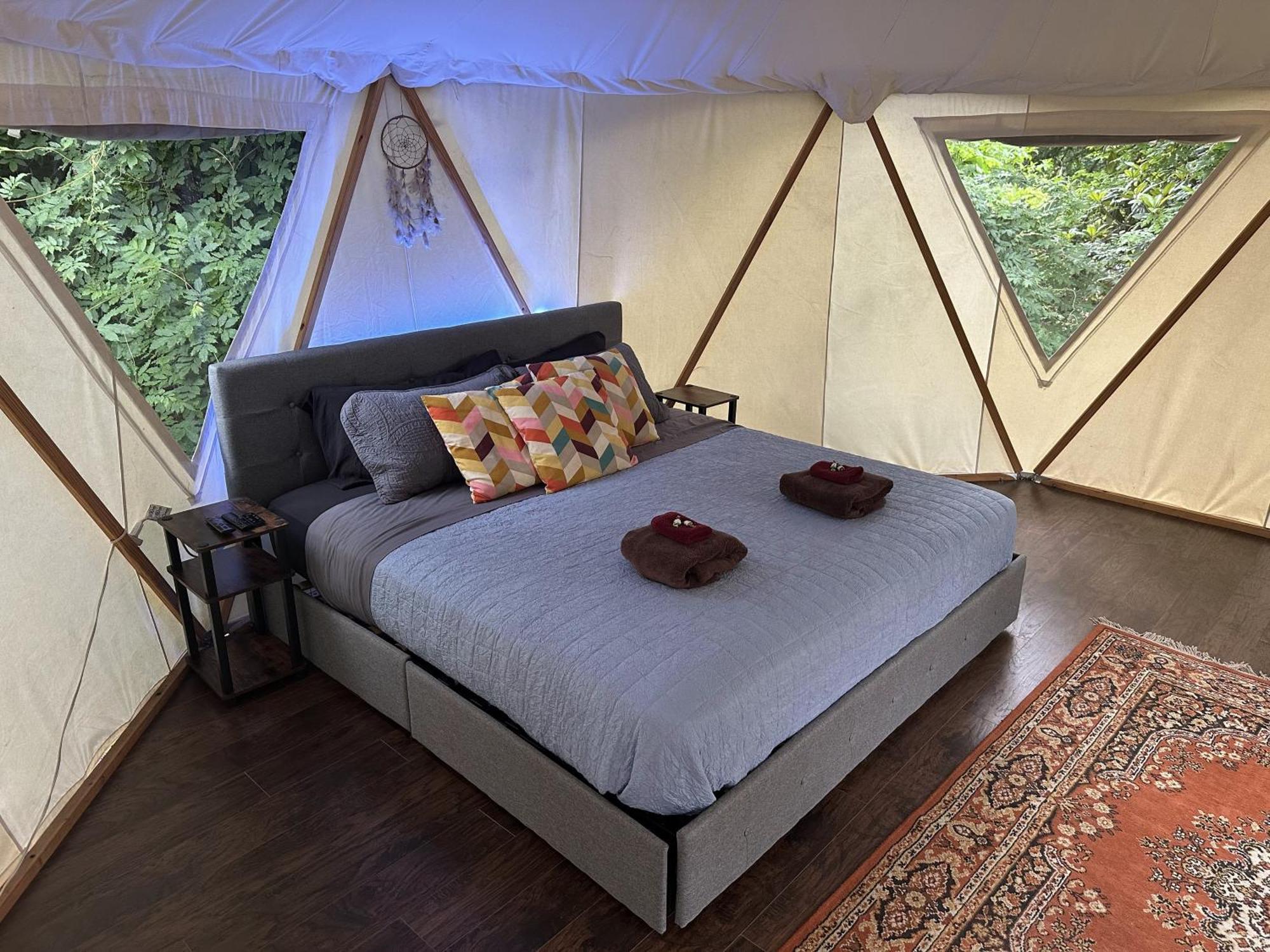 Deluxe Studio mit Kingsize-Bett