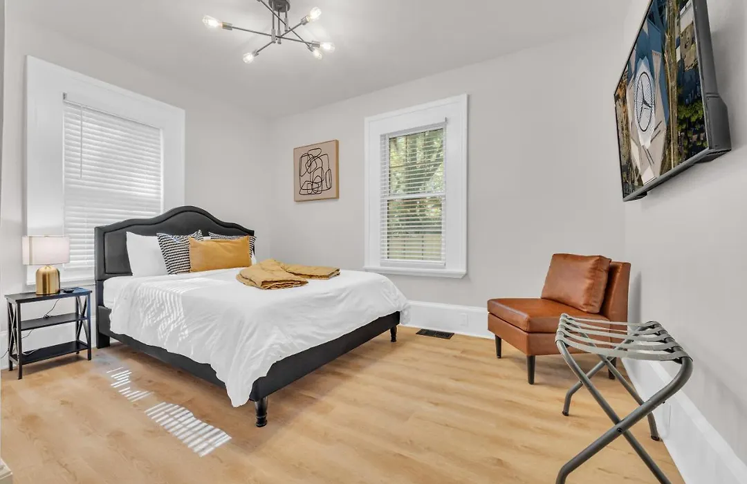 Quiet Atlanta Bungalow-1