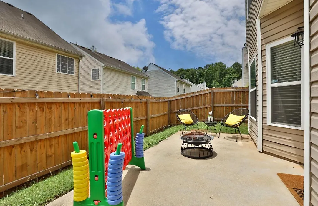 4 Bedroom Family Home Near Atlanta Airport-1