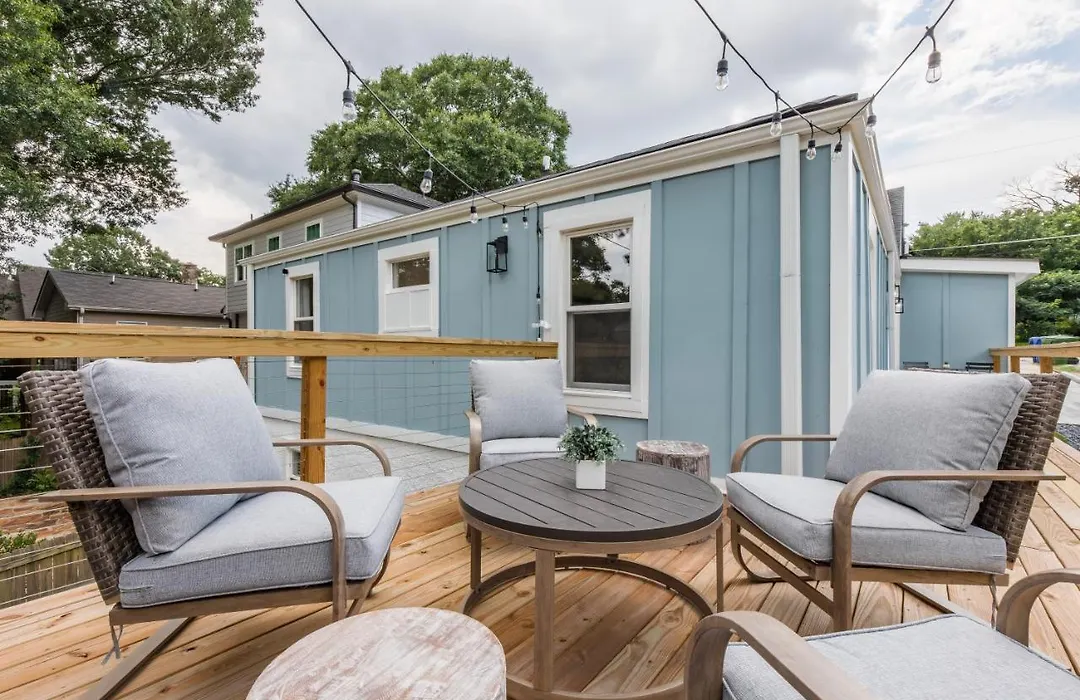 Blue Haven Atl Modern 4 Bedroom Retreat With Deck 10 Minutes To Downtown-1