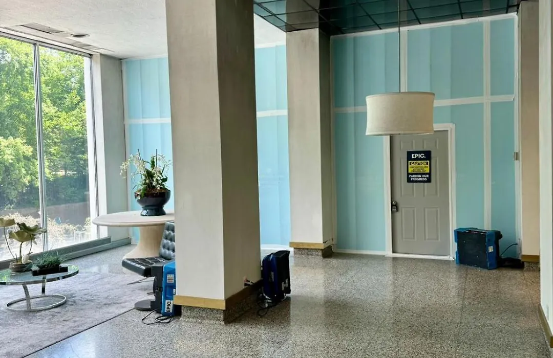 Downtown Atl Condo Walk Score 78 W Free Parking Lm1104-1