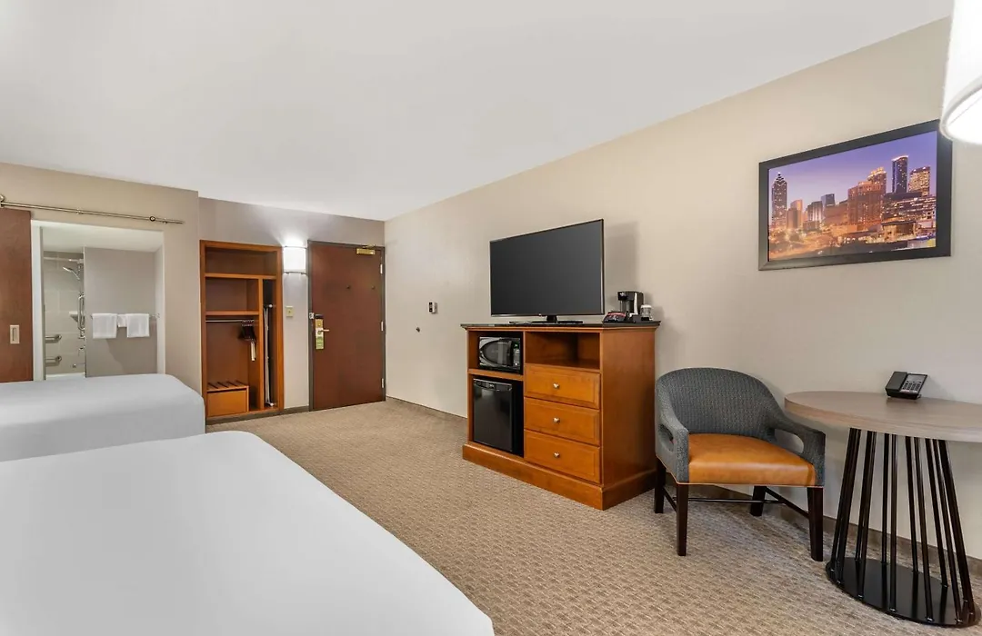 Drury Inn & Suites Atlanta Airport-1