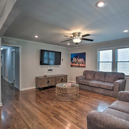 Sleek And Spacious Abode, 5 Miles To Dtwn Atlanta!-3