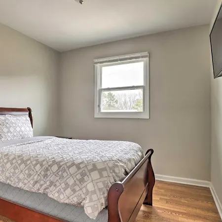 Modern Atlanta Getaway With Game Room About 9 Mi To Dtwn-2
