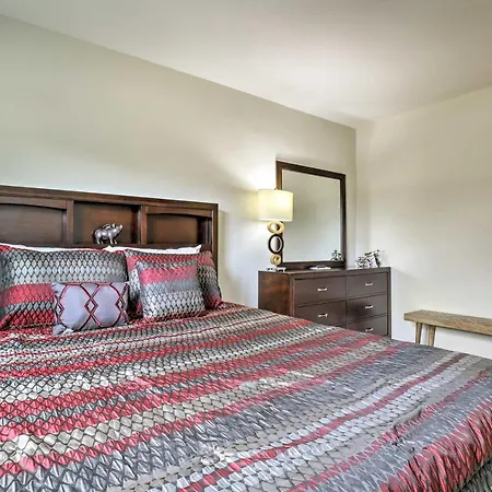 Modern Atlanta Getaway With Game Room About 9 Mi To Dtwn-3