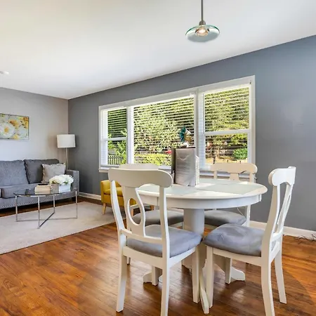 Charming Ranch 10 Mins From Atl Airport & Midtown-2