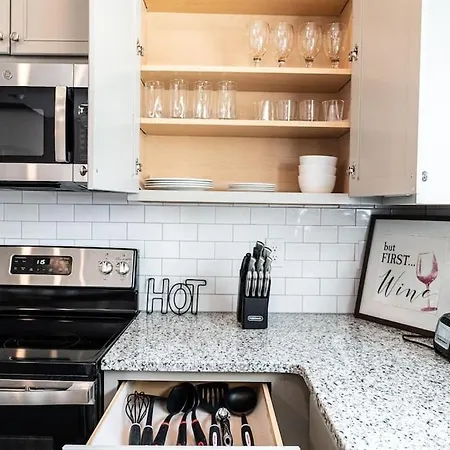 Modern 3 Bedroom Near Atl Downtown, Midtown &Airport With Remote Work-3