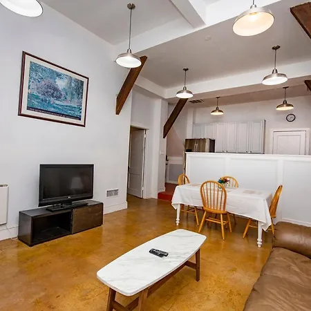 Lofty 2 Bedroom-3