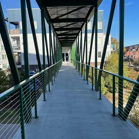 Enjoy The Beltline And Ponce City Market In The Heart Of Atlanta!-3