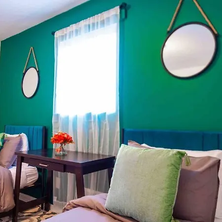 Downtown Atl 2Bd Home W/ Free Pkng-2
