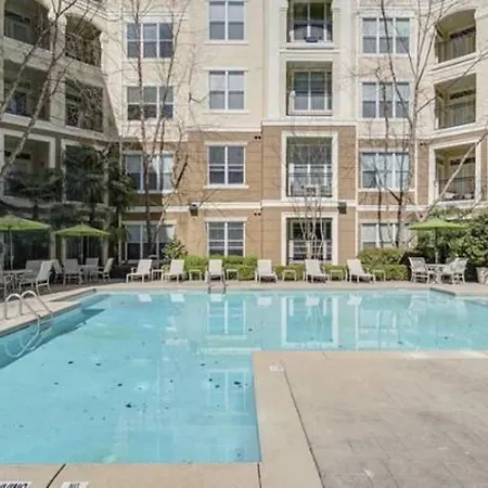 Atlanta Luxurious Apartment-3