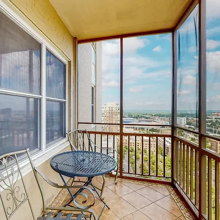 Peachtree Towers-3