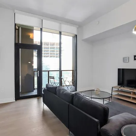Midtown Luxury Apartment-3