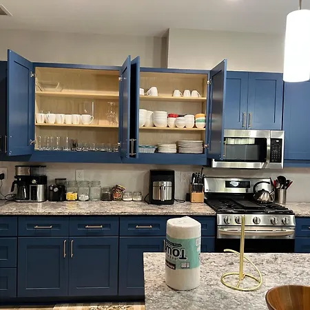 New Modern Home Near Ga Tech-3