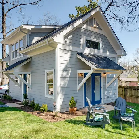 West Atlanta Craftsman Studio With Front Yard!-3