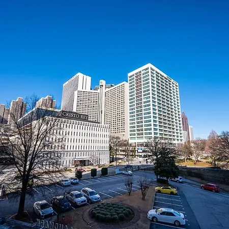 2B1B Modern Downtown Atl Condo W 1 Free Parking Lm1007-3