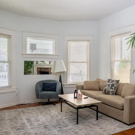 Spacious 2 Bed Apt In Atlanta Near Piedmont Park-2