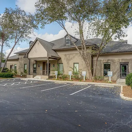 City Center Location With 2 4K Hdtv'S & King Bed-3