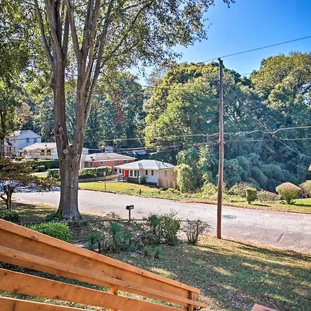 Cozy, Modern Home With Parking About 4 Mi To Dwtn!-2
