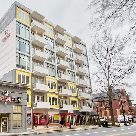 Sonder At 549 Peachtree-2