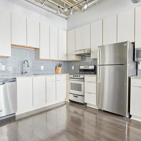 Sonder At 549 Peachtree-3